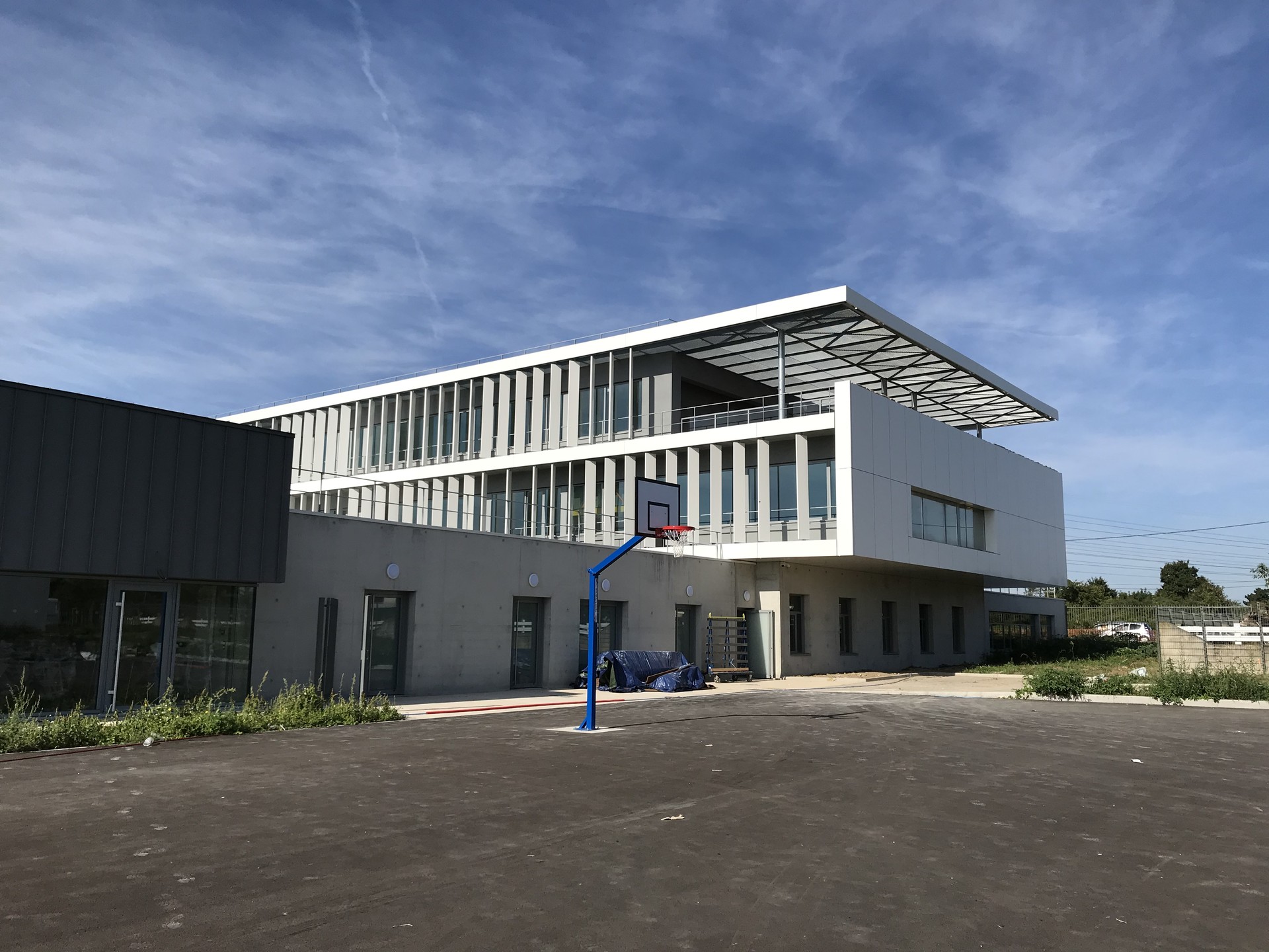 Collège Louise Weiss Image 1