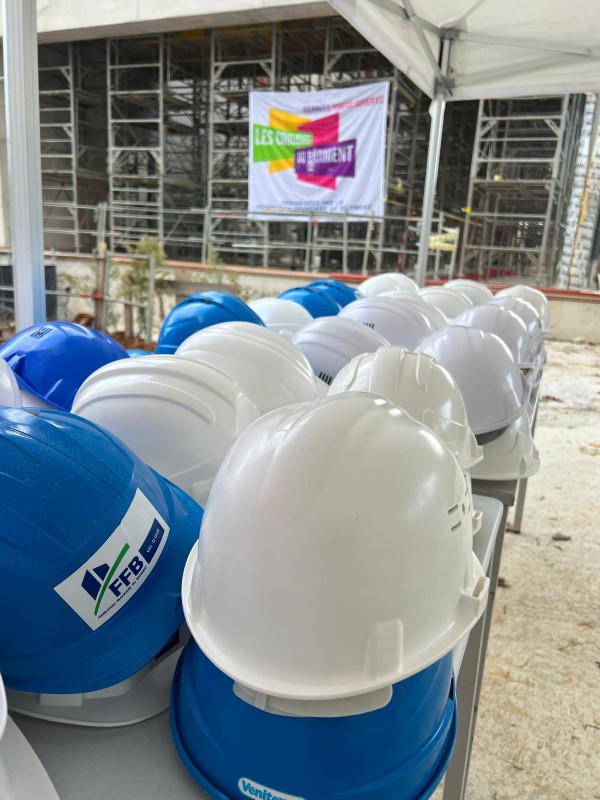 coulisses du batiment 03 Personnalisé